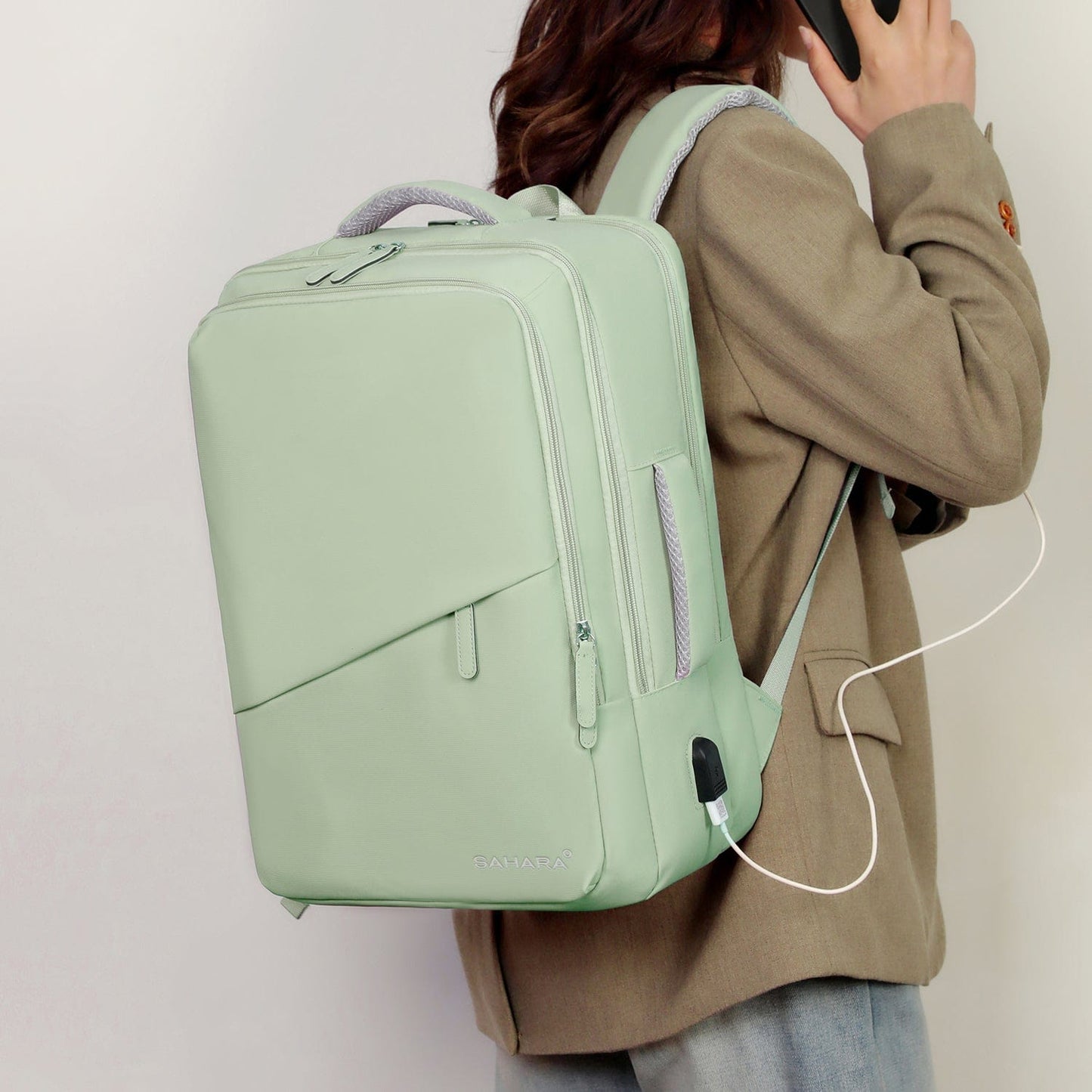 Multi-Pocket USB Travel Backpack — Voyager Travel Max - Laptops up to 16"