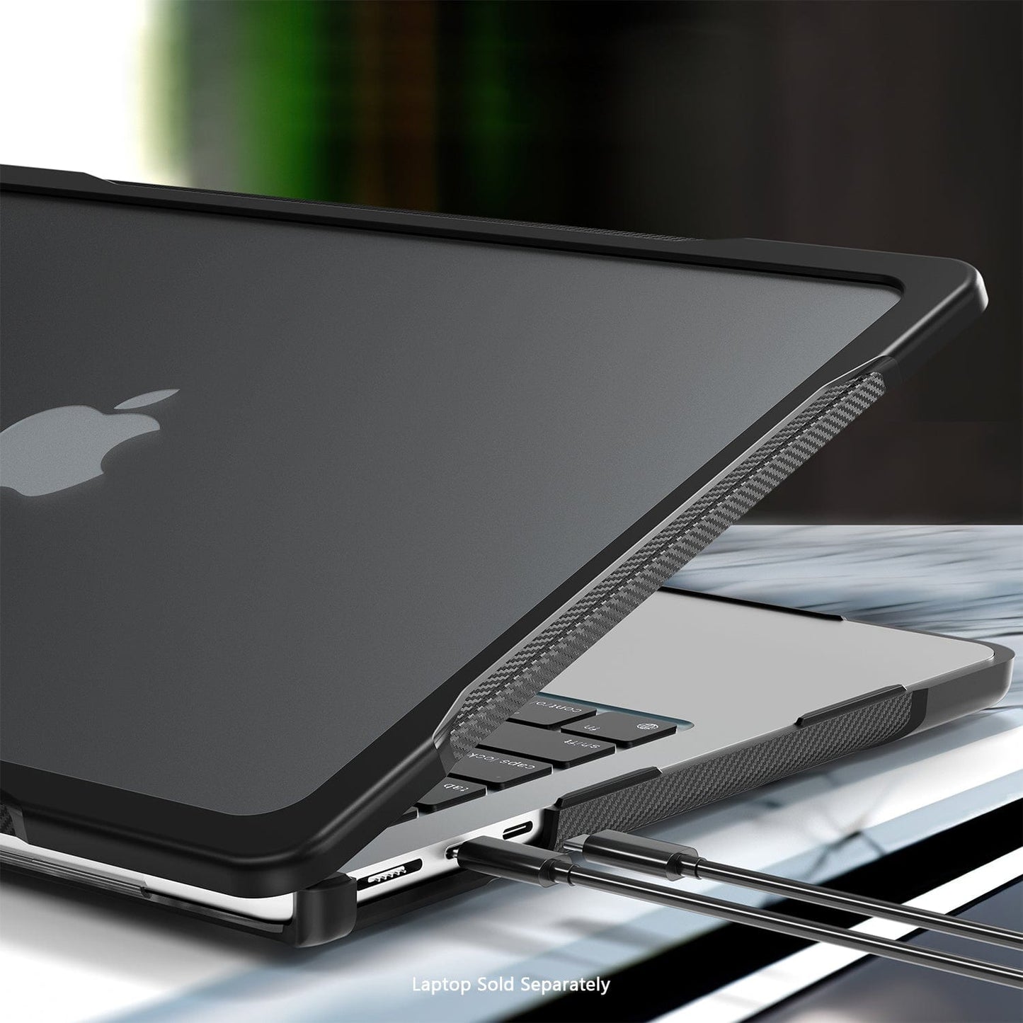 MacBook Air 13.6-inch (M3-M5) Clear/Black Case – Shock-Absorbing Corners | Raider Series
