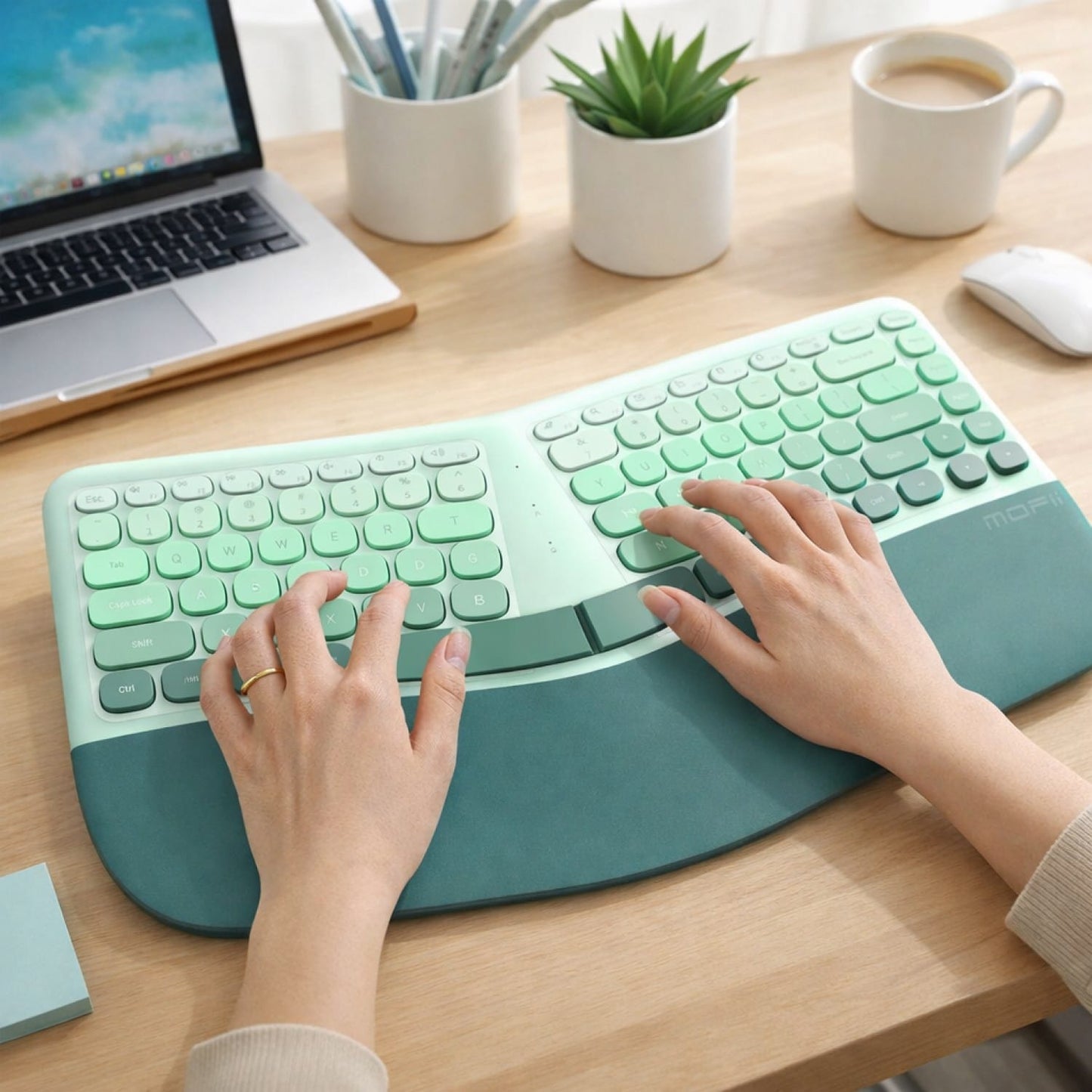 Wireless Keyboard & Mouse Combo - 85-Key RGB Keyboard