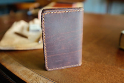 Captain Wallet - Handmade Full-Grain Leather Vertical Wallet | Yarets Leather
