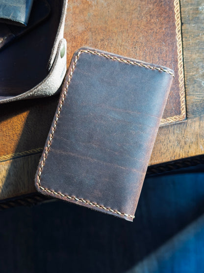 Captain Wallet - Handmade Full-Grain Leather Vertical Wallet | Yarets Leather