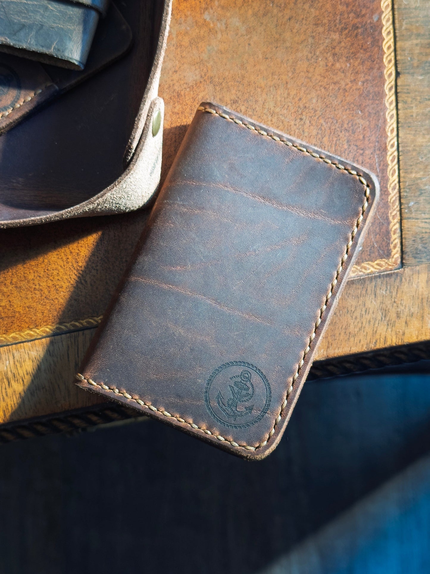 Captain Wallet - Handmade Full-Grain Leather Vertical Wallet | Yarets Leather