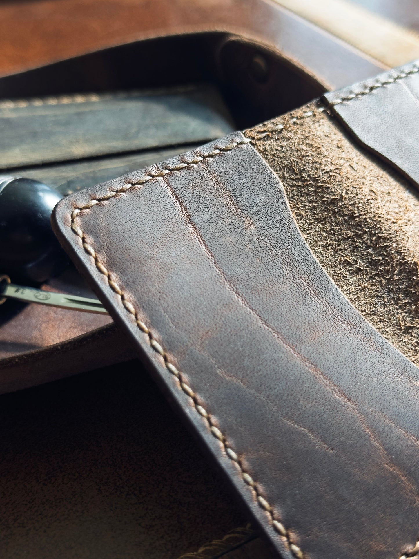 Deckhand V2 Wallet - Handmade Full-Grain Leather Minimalist Wallet | Yarets Leather